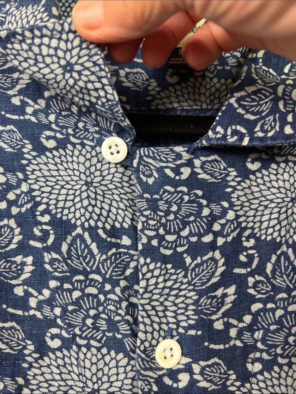 J. Crew Linen Blend Blue & White Allover Print Short Sleeve Shirt Large